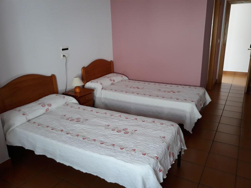 Hostal Ardoi Zizur Mayor Extérieur photo